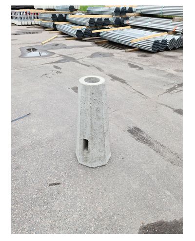 Concrete base 90-114/900