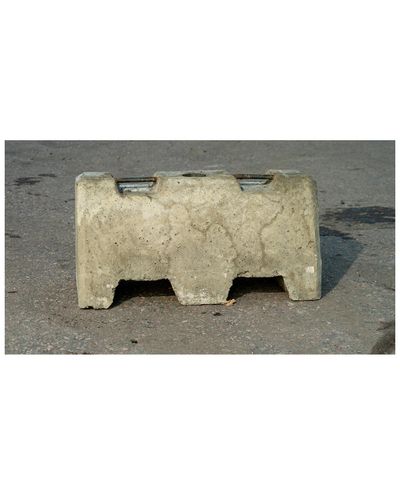 Concrete pig 200kg (Gray) Concrete pig 200kg (Gray)