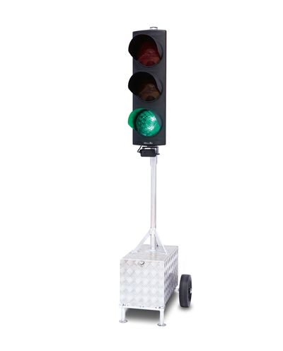 MPB 1400 LED traffic lights - Now also available with integrated waiting time display!