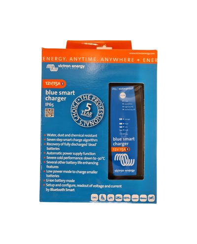 Battery charger Victron, 12V/15A, automatic charger IP65, Bluetooth