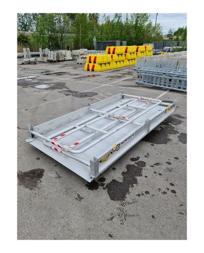 Aluminum walkway 3m