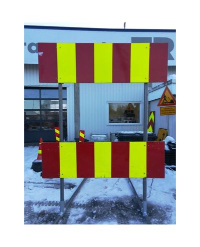 Barrier gate S2 Barrier gate S2