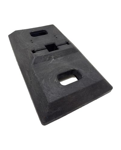 Rubber base for flat barrier post 17.5 kg