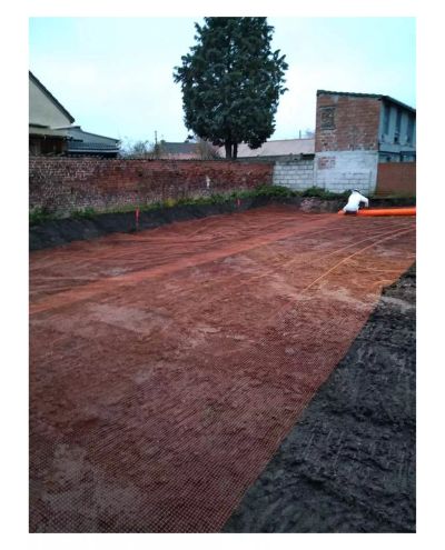 Contaminated land protection net 2.95m x 500m Contaminated land protection net 2.95m x 500m