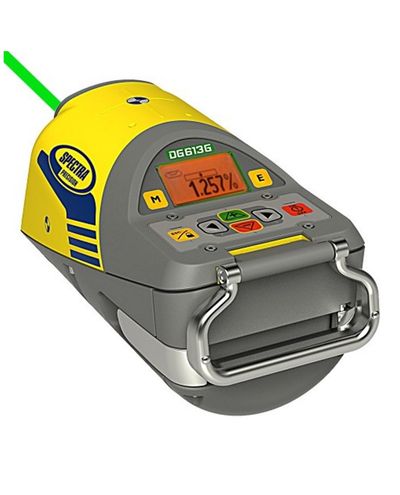 Spectra Precision DG613G pipe laser, laser transmitter, charger, remote control, bag and accessories