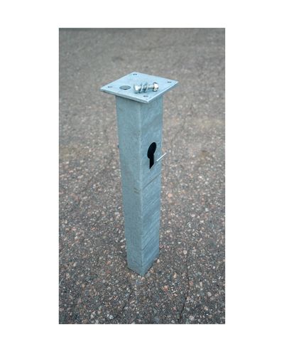 Boom cast base